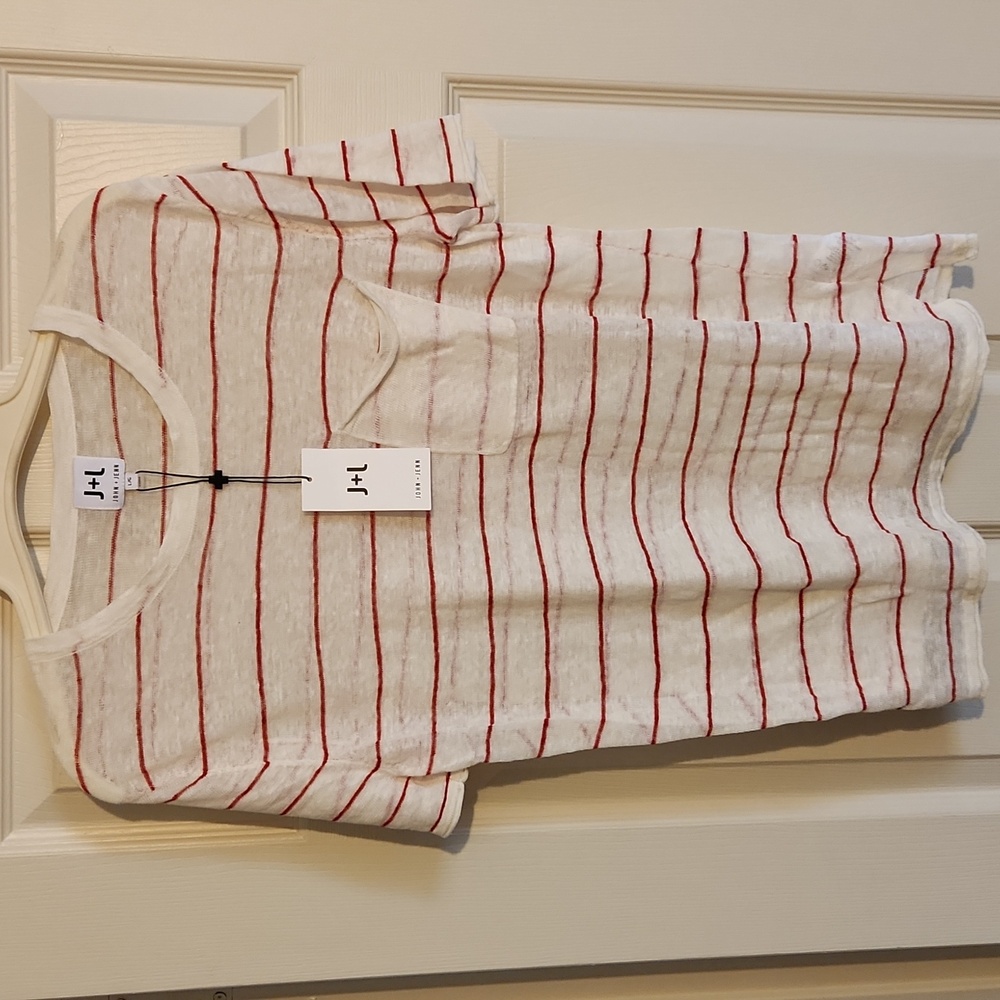 John + Jenn linen top